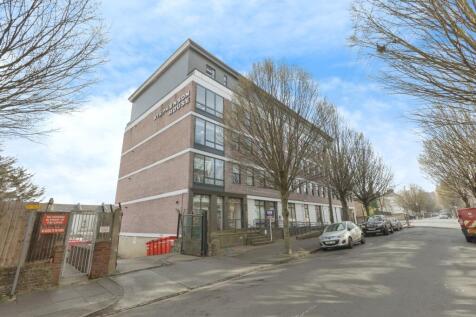 1 bedroom flat for sale