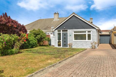 2 bedroom bungalow for sale