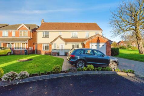 6 bedroom detached house for sale
