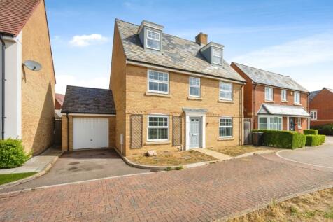 5 bedroom detached house for sale