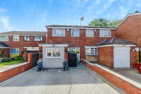 4 bedroom semi-detached house for sale