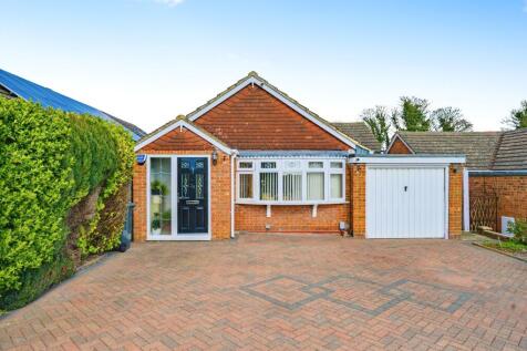3 bedroom bungalow for sale
