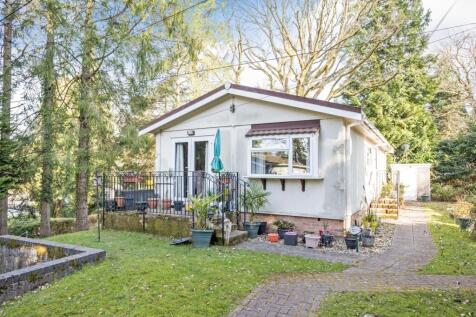 2 bedroom detached house for sale