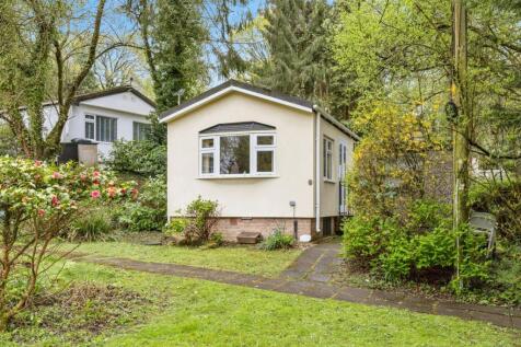 2 bedroom detached house for sale
