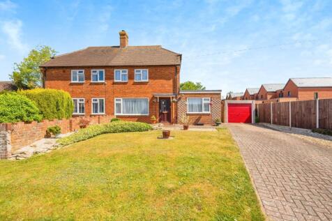 2 bedroom semi-detached house for sale