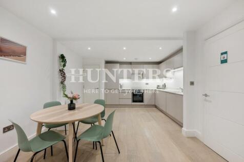 Waterloo Road, London, NW2 2 bed apartment for sale