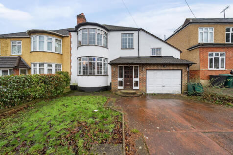 4 bedroom semi-detached house for sale