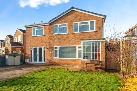 5 bedroom detached house for sale