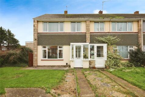 3 bedroom end of terrace house for sale