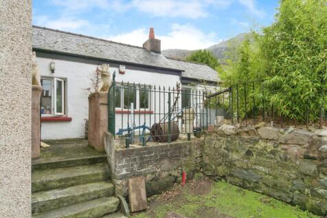 1 bedroom bungalow for sale