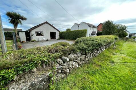 4 bedroom bungalow for sale