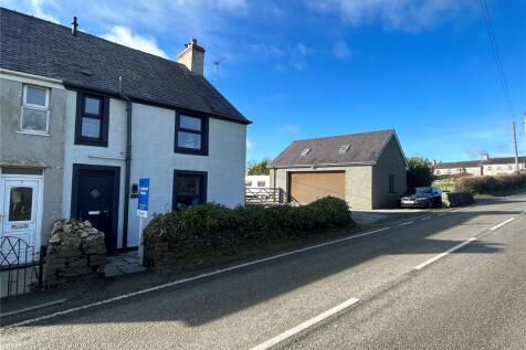 2 bedroom semi-detached house for sale