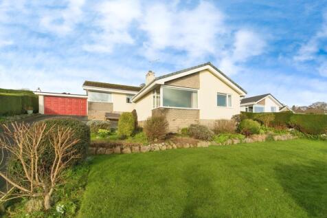 4 bedroom bungalow for sale