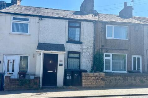 2 bedroom terraced house for sale