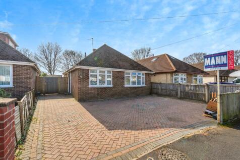2 bedroom bungalow for sale