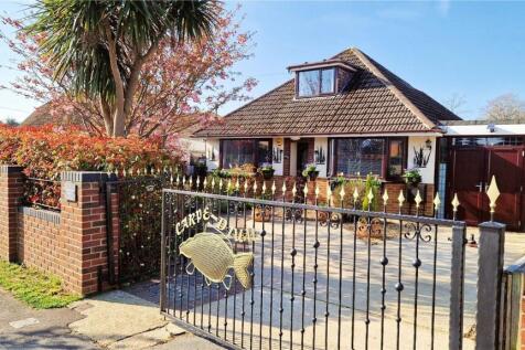 5 bedroom bungalow for sale