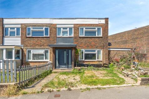 3 bedroom end of terrace house for sale