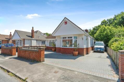 4 bedroom bungalow for sale
