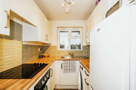 1 bedroom flat for sale