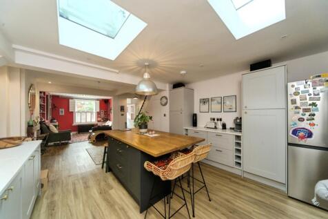 3 bedroom house for sale