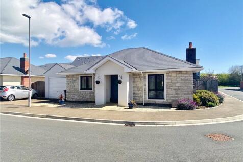 3 bedroom bungalow for sale