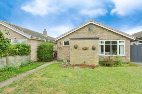 2 bedroom detached house for sale