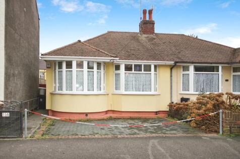 2 bedroom bungalow for sale
