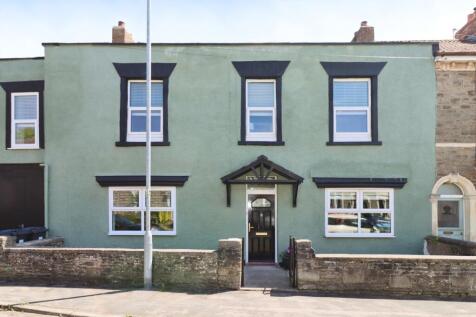 5 bedroom terraced house for sale