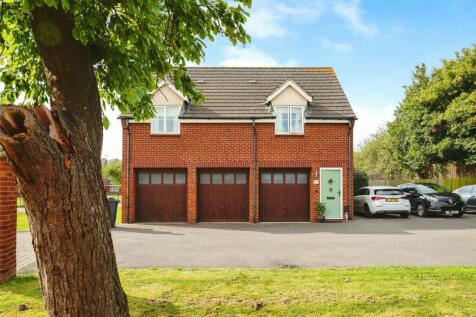 2 bedroom detached house for sale