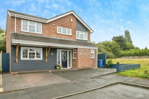 5 bedroom detached house for sale