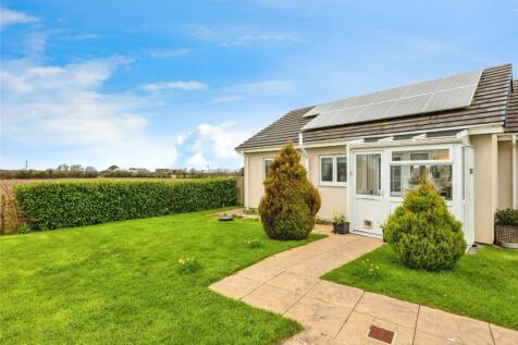 2 bedroom bungalow for sale