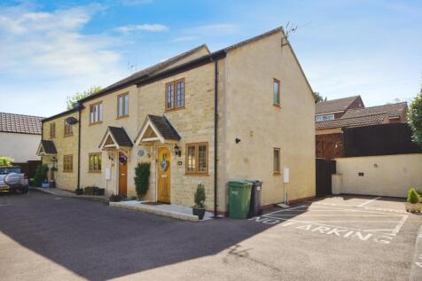 2 bedroom end of terrace house for sale