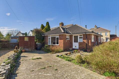 Stanpit, Christchurch 2 bed detached bungalow for sale
