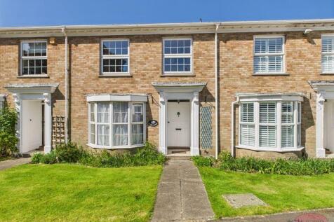3 bedroom town house for sale