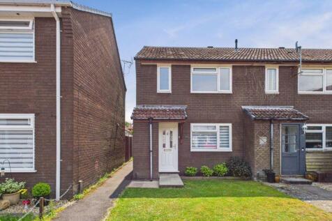 Comet Way, Christchurch 3 bed end of terrace house for sale