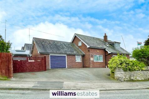 3 bedroom detached bungalow for sale