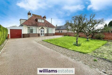 3 bedroom detached bungalow for sale