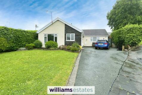 3 bedroom detached bungalow for sale