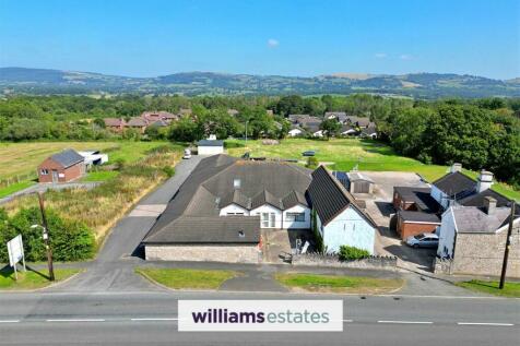 10 bedroom detached bungalow for sale