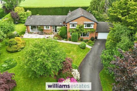 5 bedroom detached house for sale