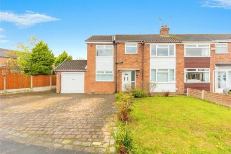 4 bedroom semi-detached house for sale