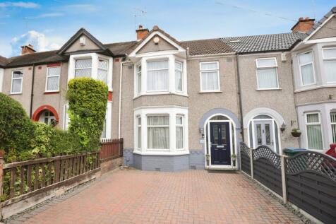3 bedroom terraced house for sale