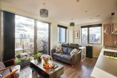 1 bedroom flat for sale