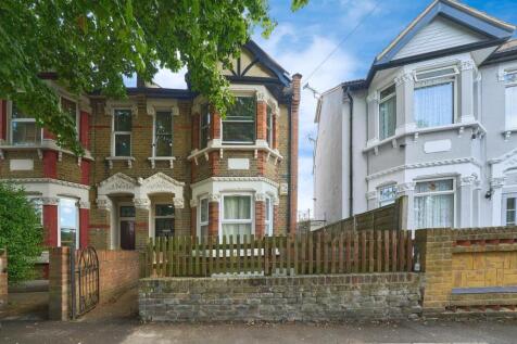 1 bedroom terraced house for sale