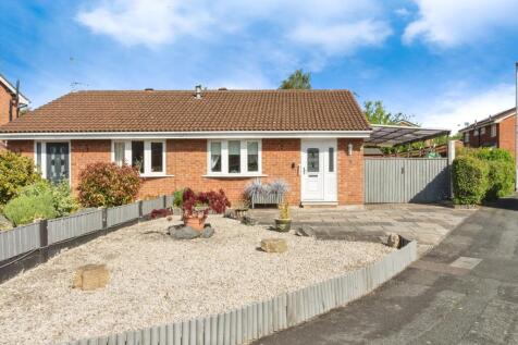 2 bedroom bungalow for sale