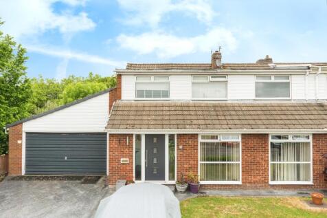 4 bedroom semi-detached house for sale