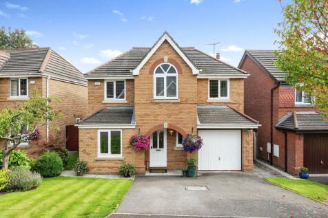 4 bedroom detached house for sale