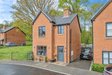 3 bedroom detached house for sale
