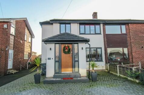 4 bedroom semi-detached house for sale