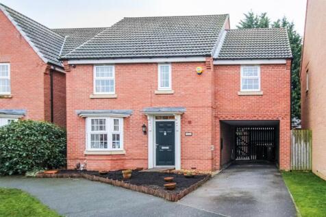 4 bedroom detached house for sale